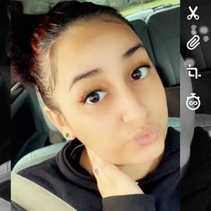 Meet your Posher, Jessica